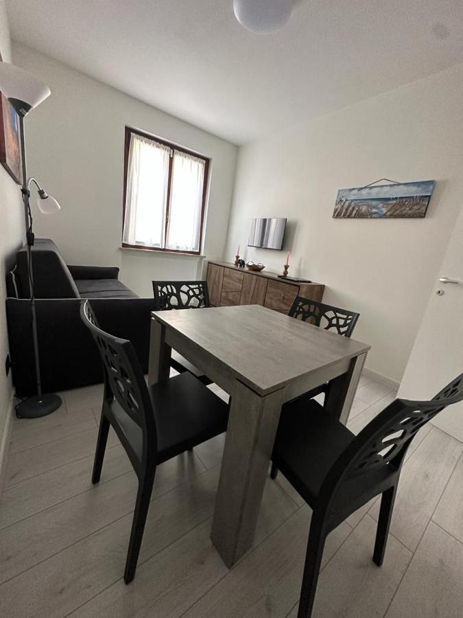 Cavour Apartment Center Bardolino Exterior photo